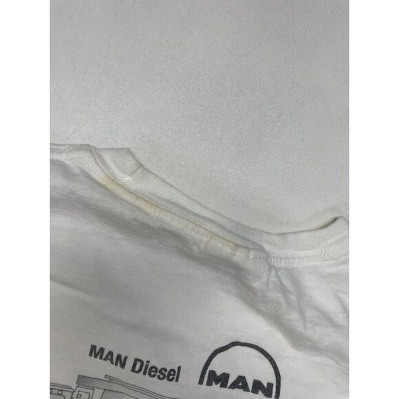 Man Diesel 48/60 CR Engine Graphic T-shirt Men Medium White Short Sleeve - Picture 3 of 11